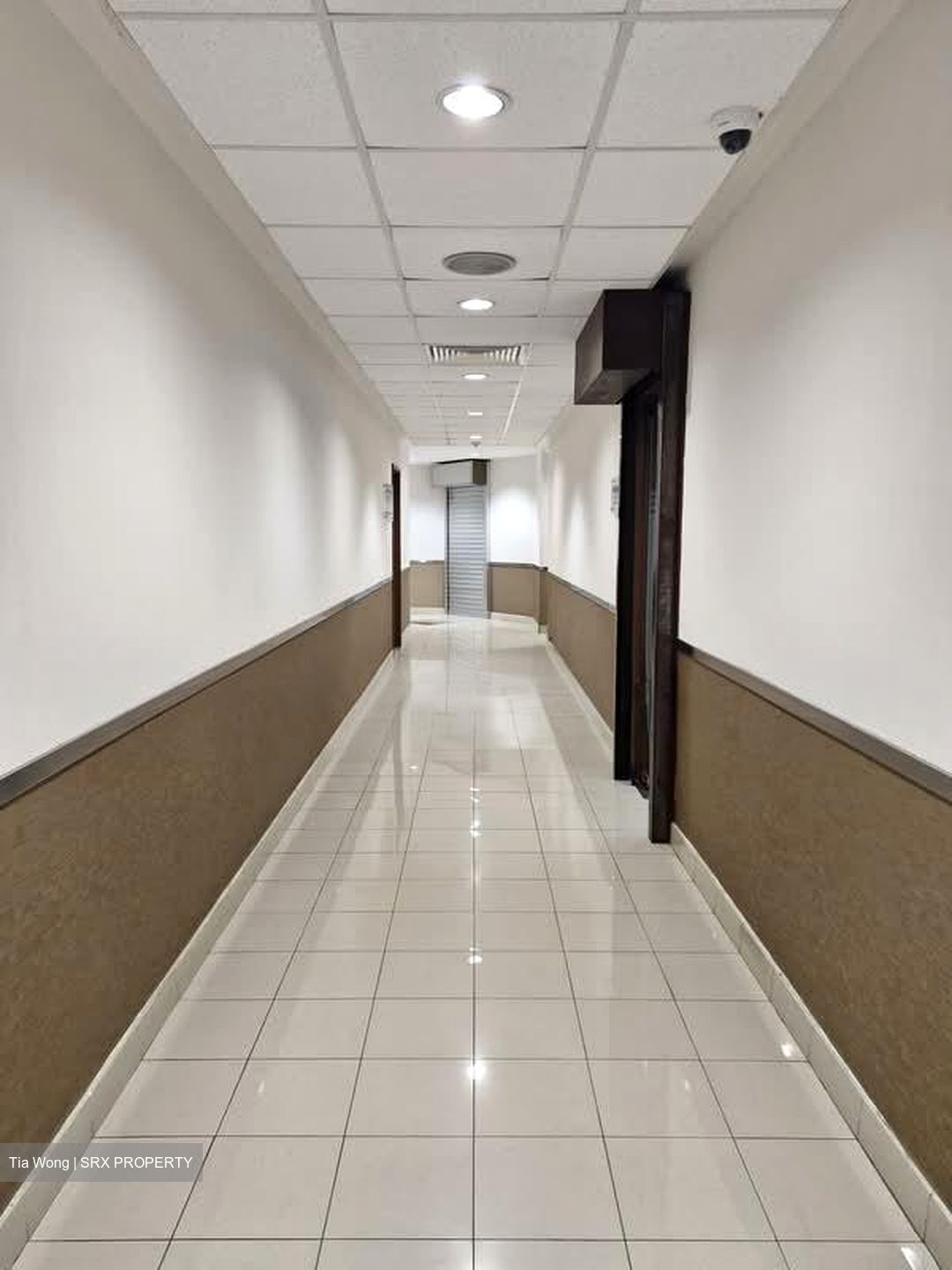 Golden Sultan Plaza (D7), Office #570468491